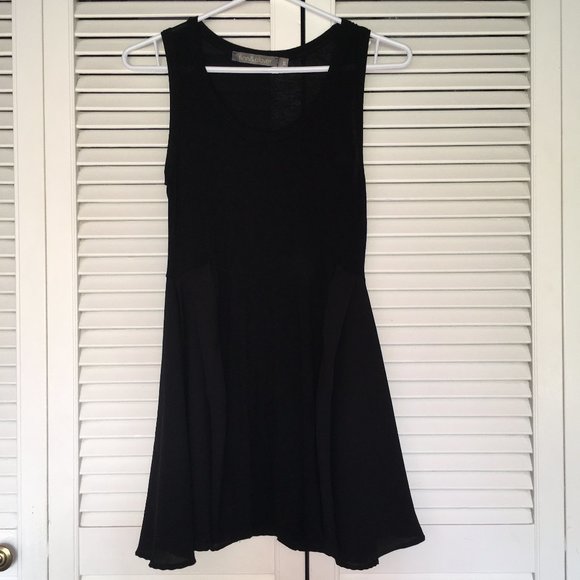Little Black Dress - Picture 1 of 2